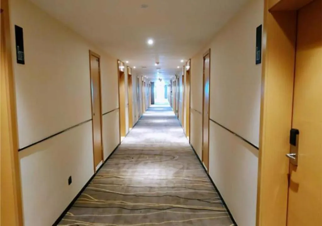 City Comfort Inn Jiyuan Jishui Avenue Jigang 3*,